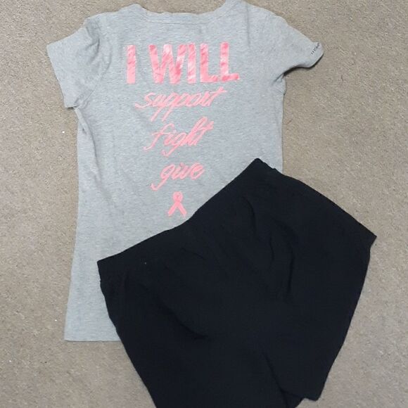 Under Armour black shorts, size SM/P & Sm.gray Under Armour Breast cancer T. - Picture 2 of 7